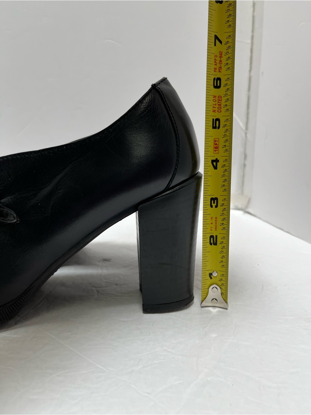 Hispanitas Joy Is a Choice Black Block Heel Point Toe Shoes, Size US8.5/EU39 - Picture 13 of 13